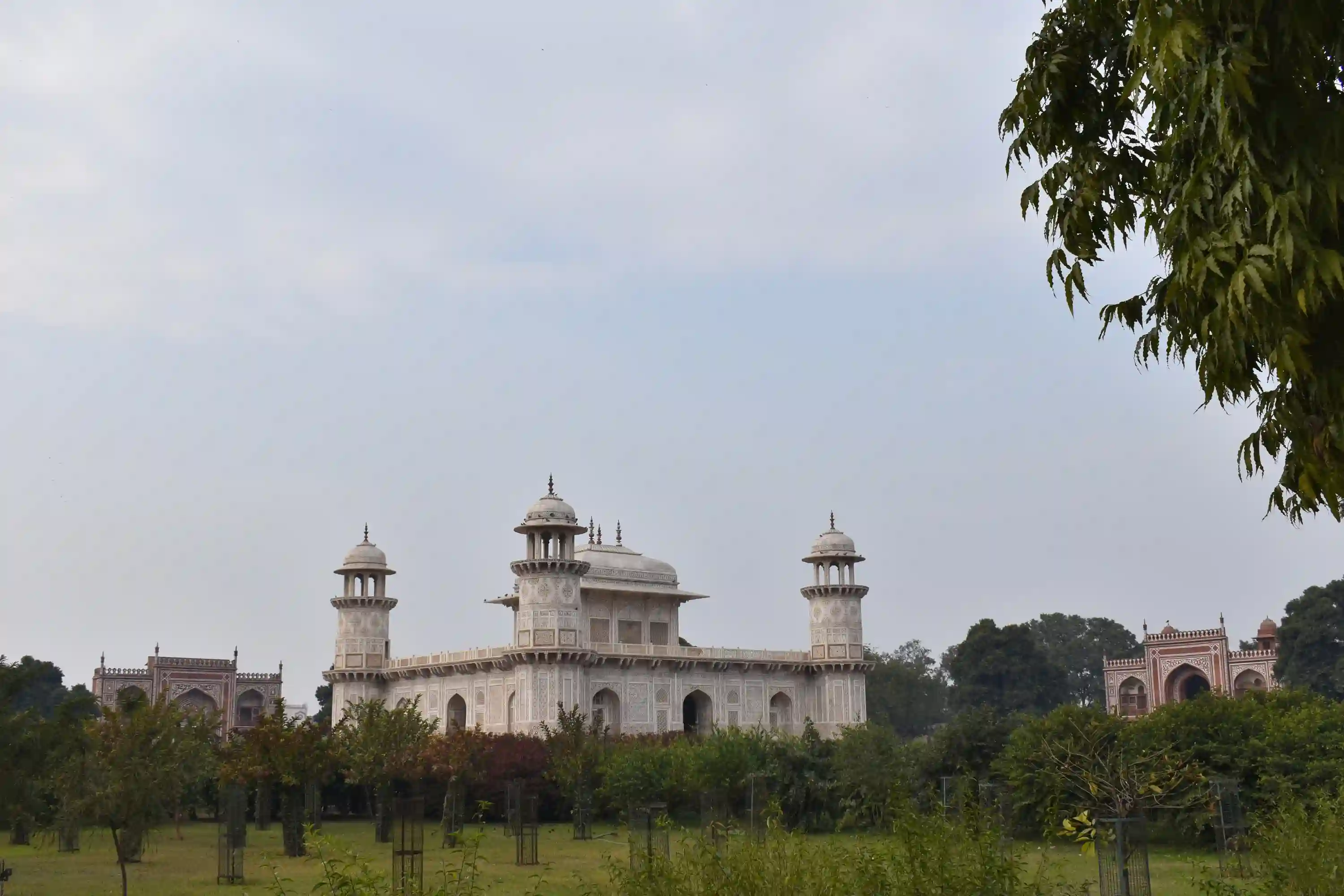 2 Days Agra Sightseeing Tour